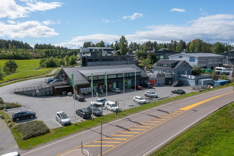 Slettaveien 7, Son