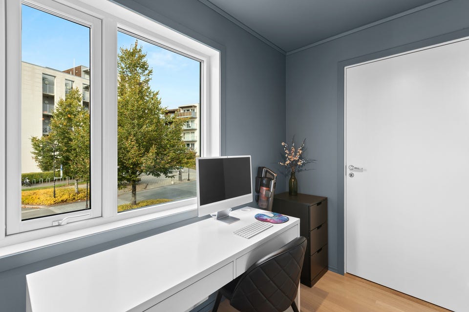 I 2. etasje er det også et kontor med bod/teknisk rom.