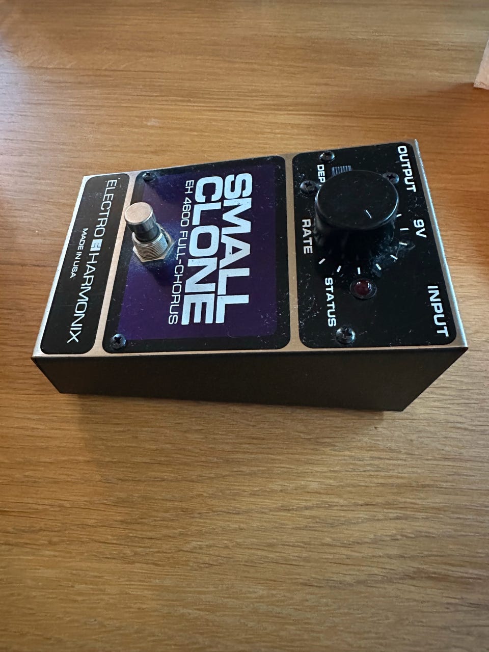 Electro-Harmonix Small Clone EH 4800 Full-Chorus Effektpedal