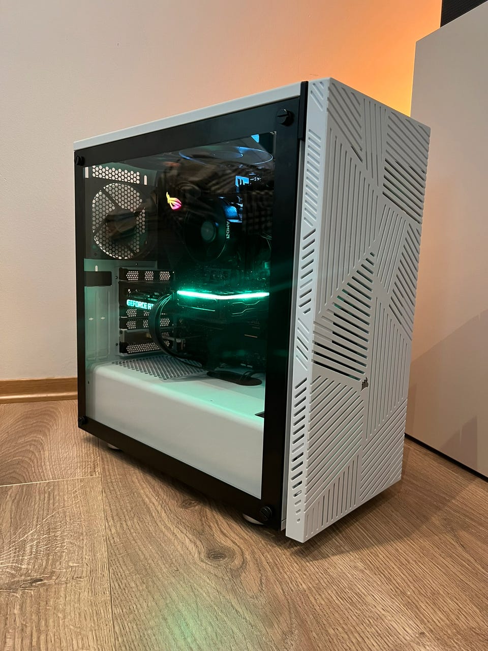 Gaming PC RTX 3060 Ti Ryen 3500X 32 GB TB WiFi