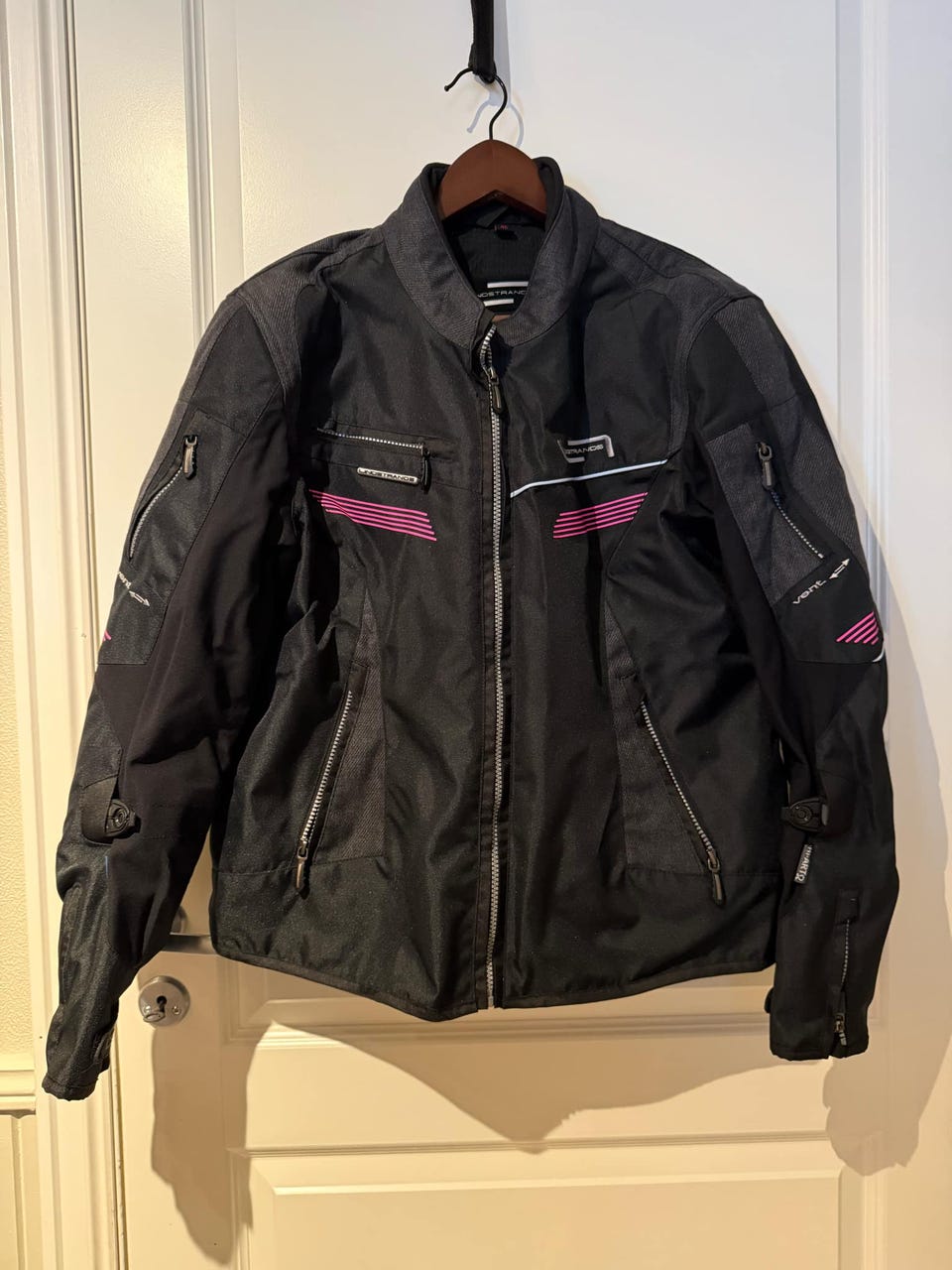 Product image 11 of 16