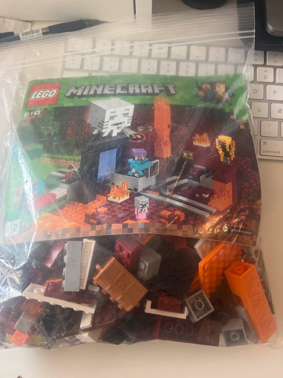 Minecraft 21143 Lego Minecraft 2021 Nether Lego 21143 Portal Al