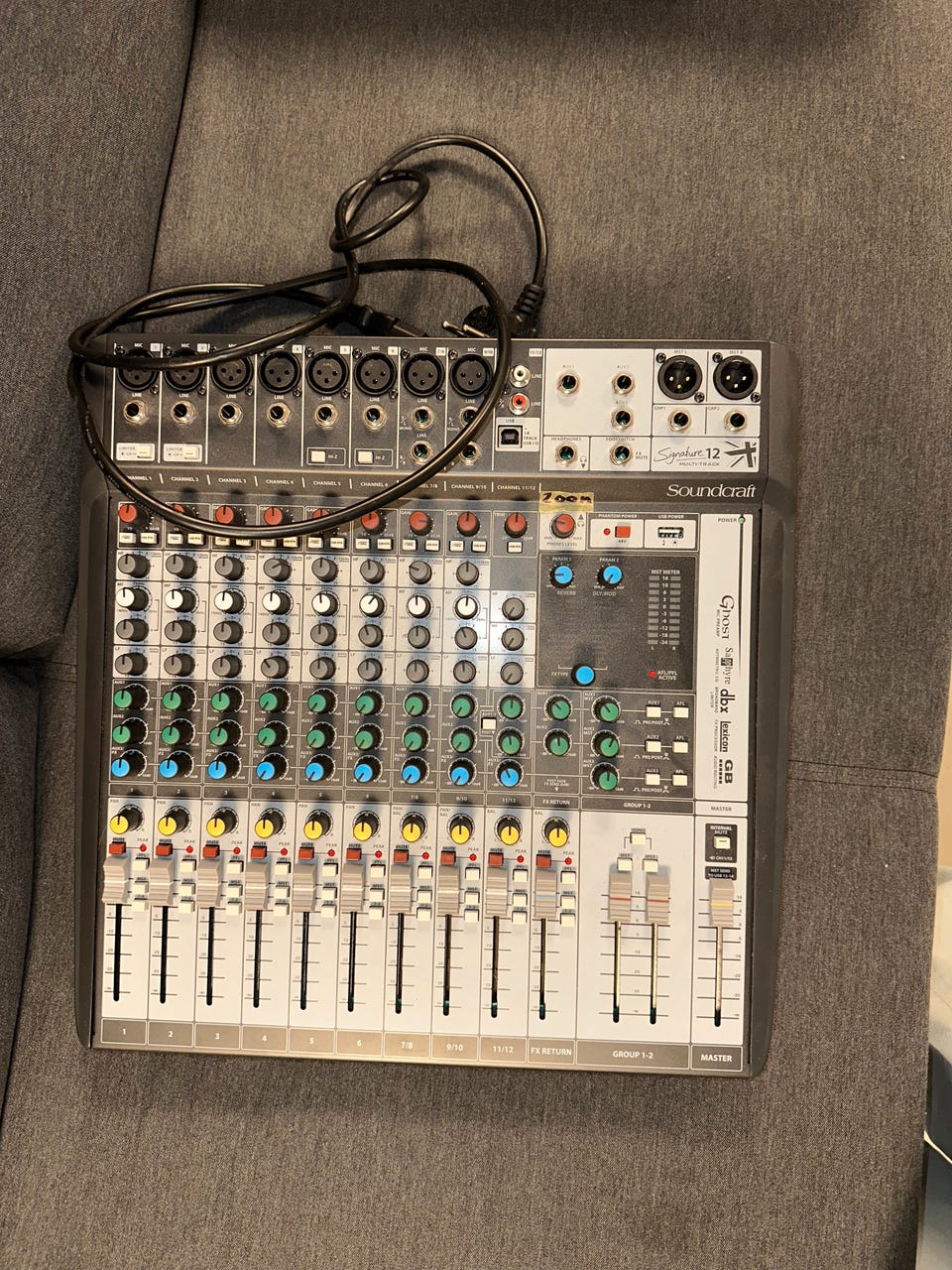 Soundcraft Signature 12 Mixer - 12 Channel Mixer (Må fikses