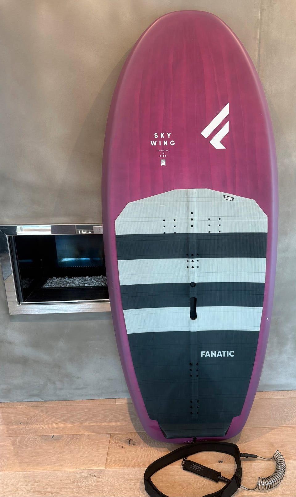 Product image 3 of 17