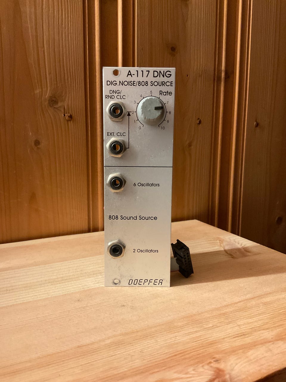 Doepfer A-117 Digital Noise / 808 Sound Source Eurorack