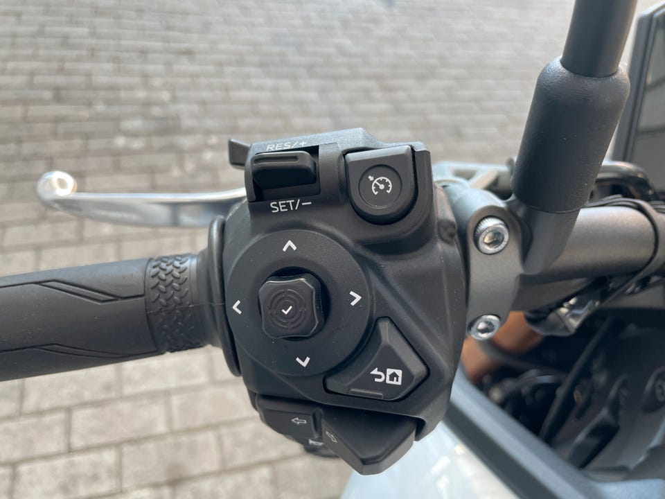 Speedmc brukt motorsykkel bildekarusell nummer 10
