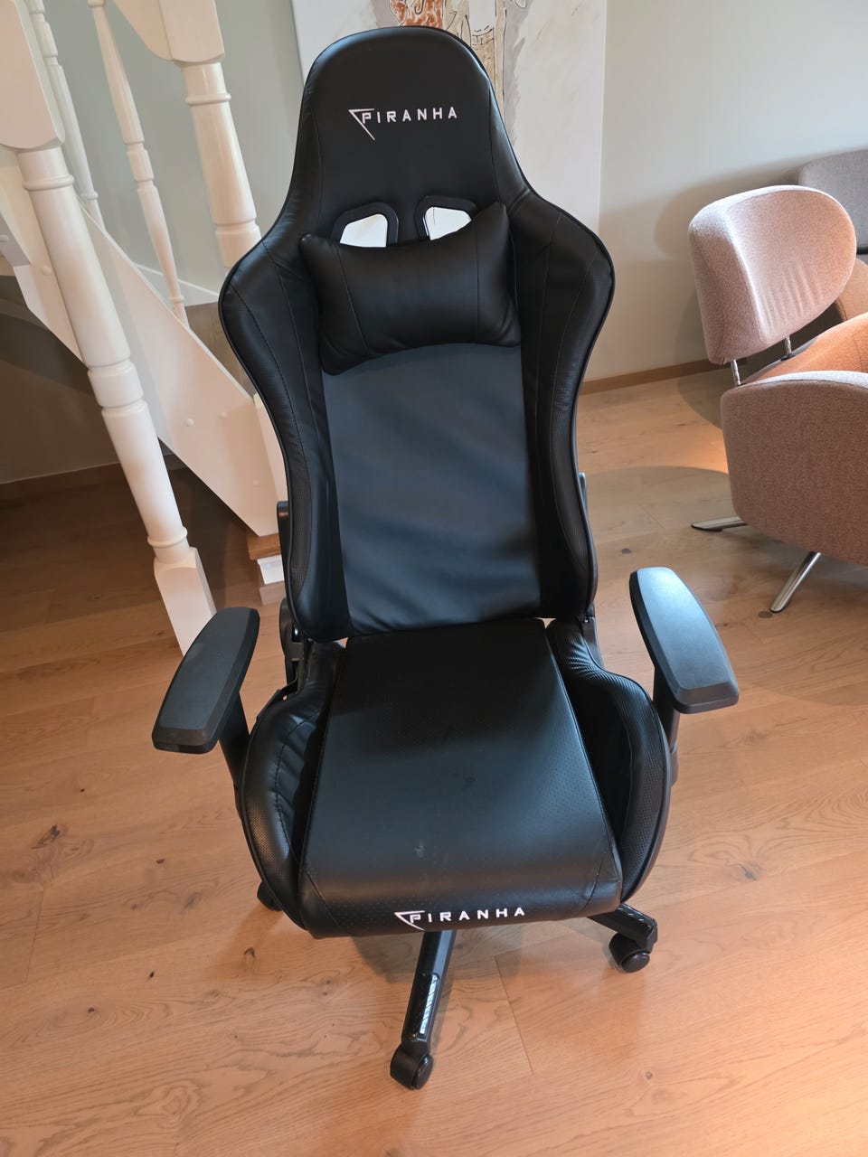 Gaming Stol Piranha Gaming Chair Review Piranha Bite Cloth Edition