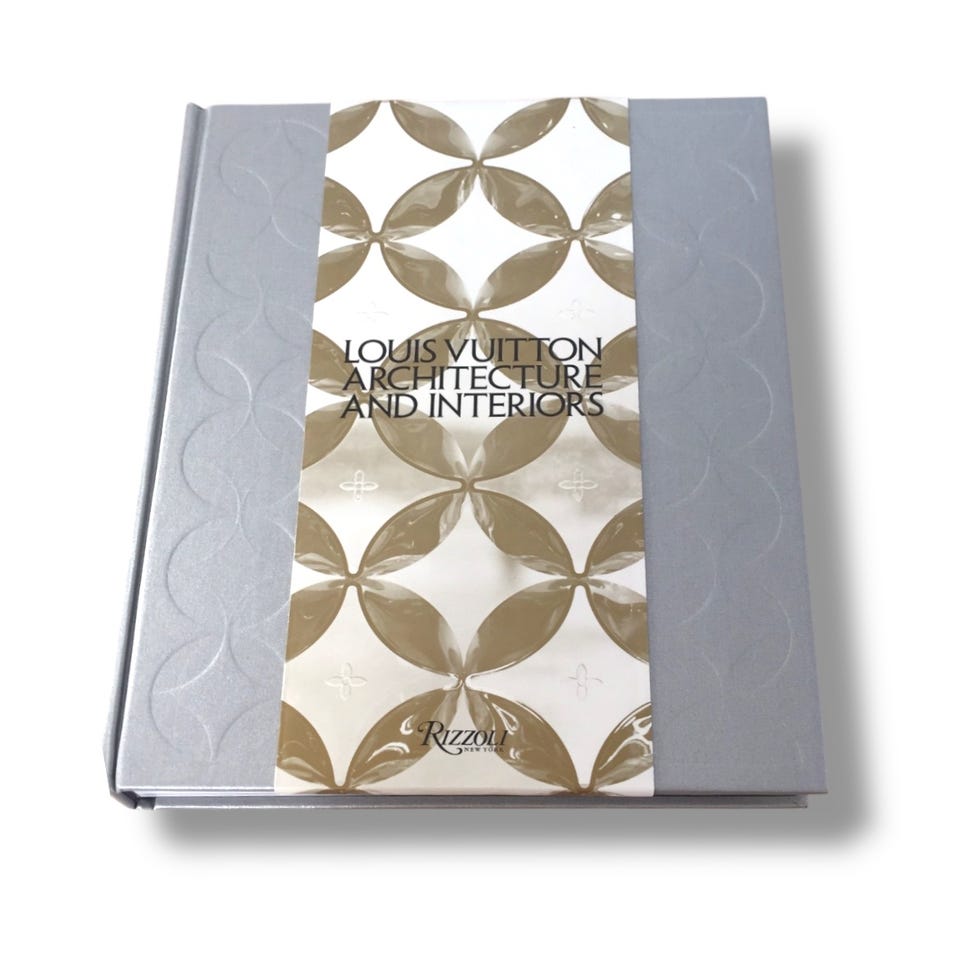 アート・デザイン・音楽 LOUIS VUITTON ARCHITECTURE AND INTERIORS アート・デザイン・音楽 LOUIS VUITTON ARCHITECTURE AND INTERIORS