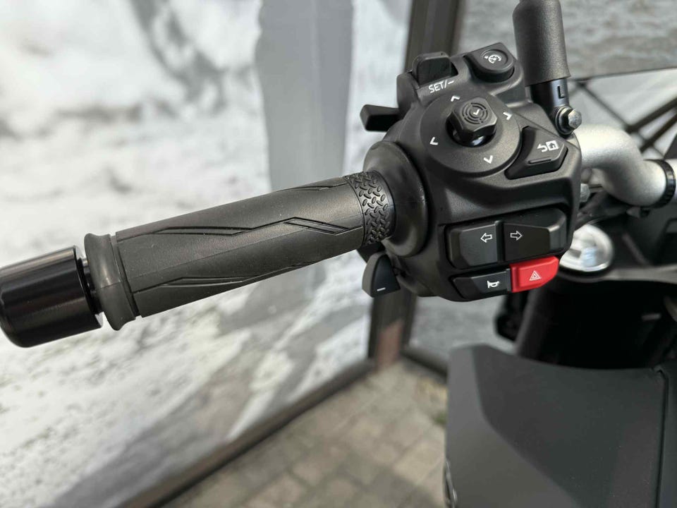 Speedmc brukt motorsykkel bildekarusell nummer 9