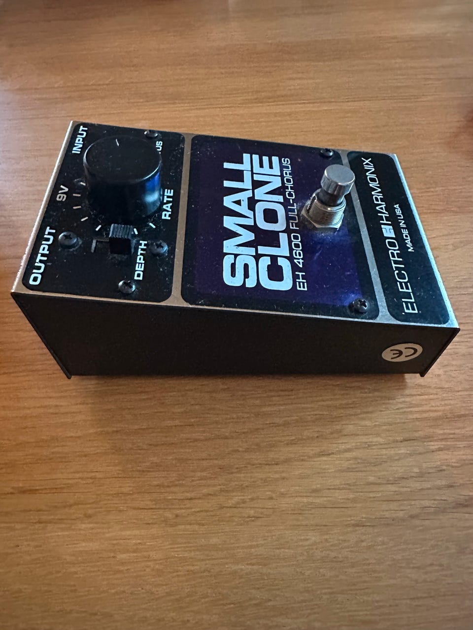 Electro-Harmonix Small Clone EH 4800 Full-Chorus Effektpedal