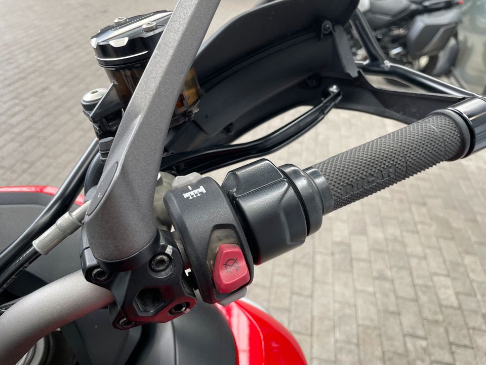 Speedmc brukt motorsykkel bildekarusell nummer 8