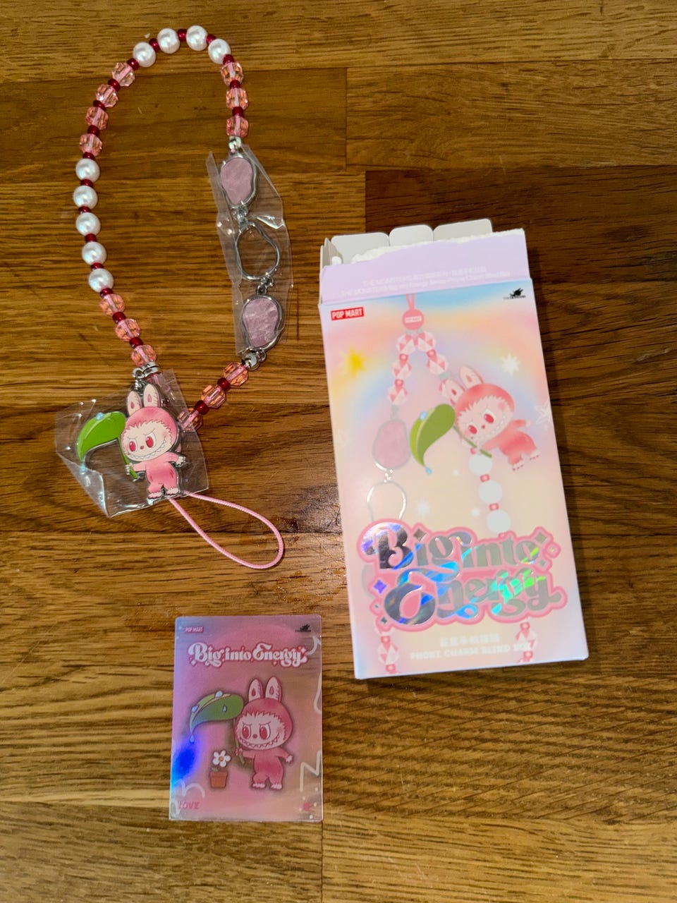 【POPMART】ラブブ Big into Energy phone charm Pop Mart Labubu The Monsters Big Into Energy Phone Charm