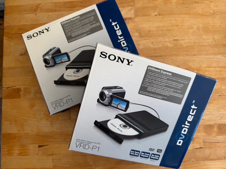 ソニー DVDライター】SONY VRD-P1 送料込み匿名配送 ソニー