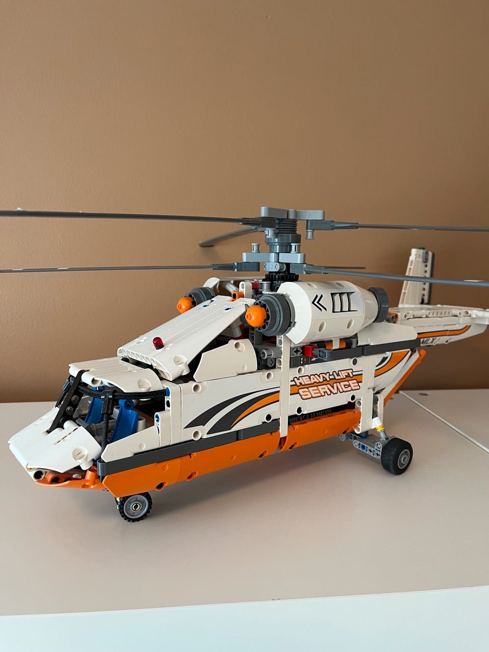 Technic 42052 42052 Heavy Lift Helicopter LEGO Technic 42052 Heavy