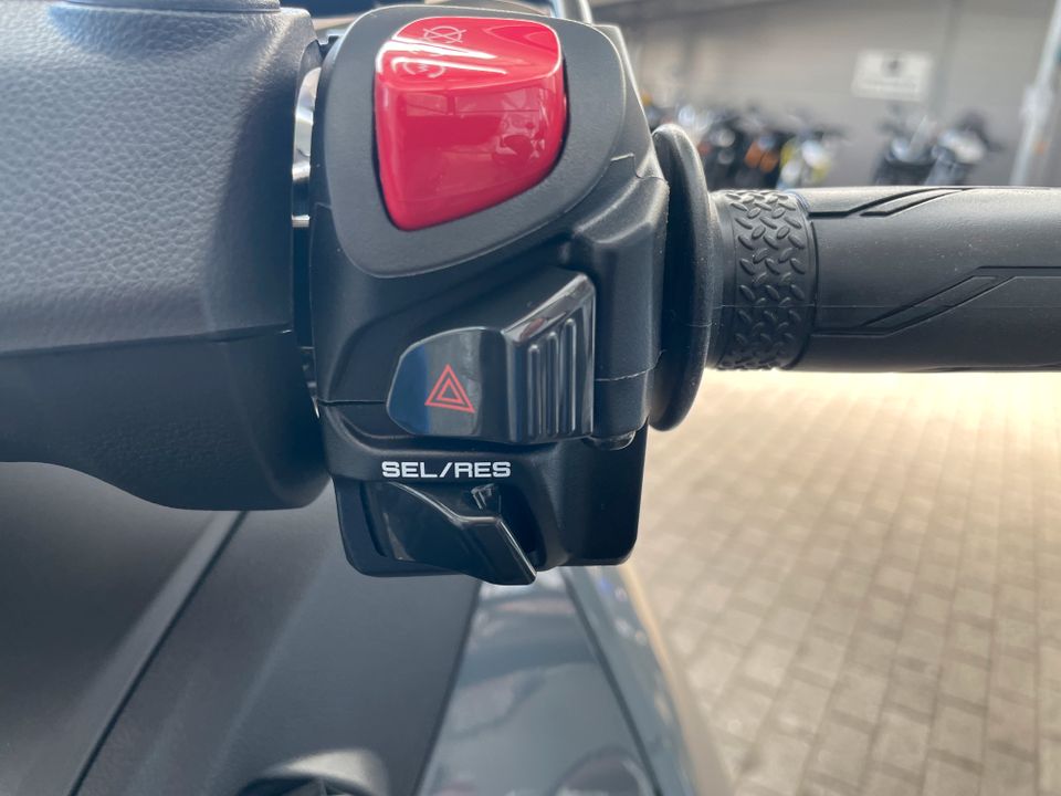 Speedmc brukt motorsykkel bildekarusell nummer 19