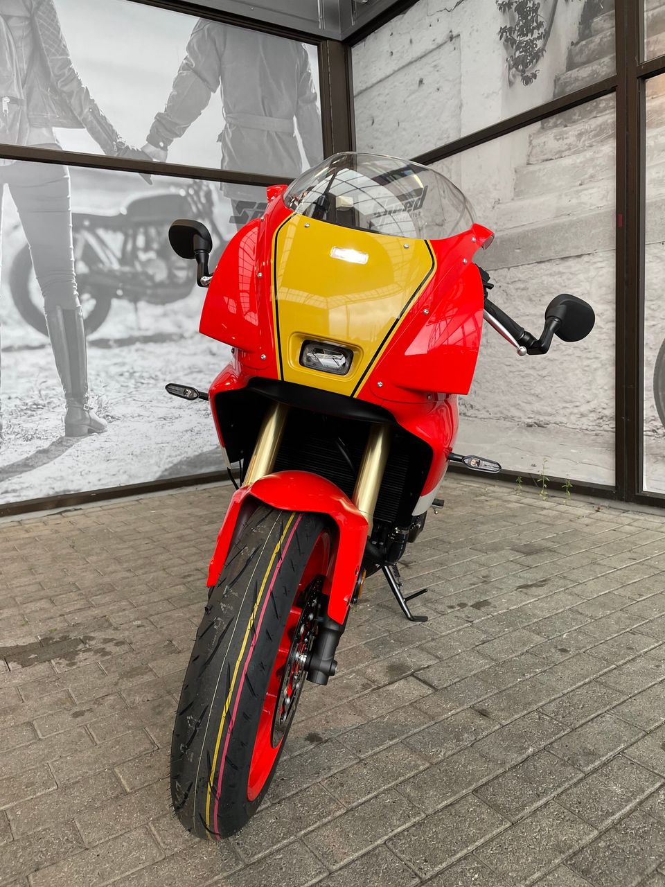 Speedmc brukt motorsykkel bildekarusell nummer 2