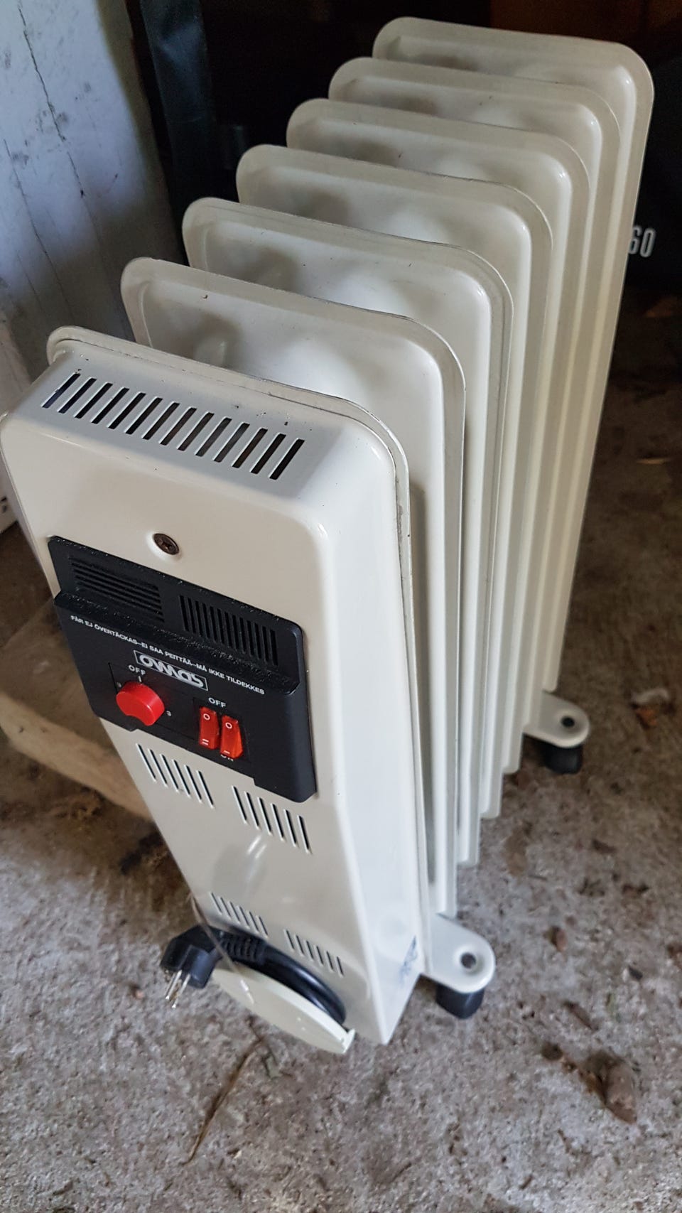 Radiatorer Elradiator Adax Adax Clea H El-radiator Med Termostat