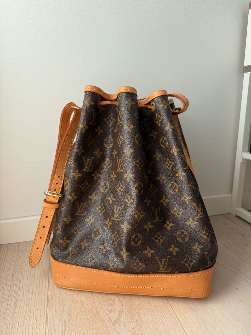 Louis Vuitton veske | FINN-torget