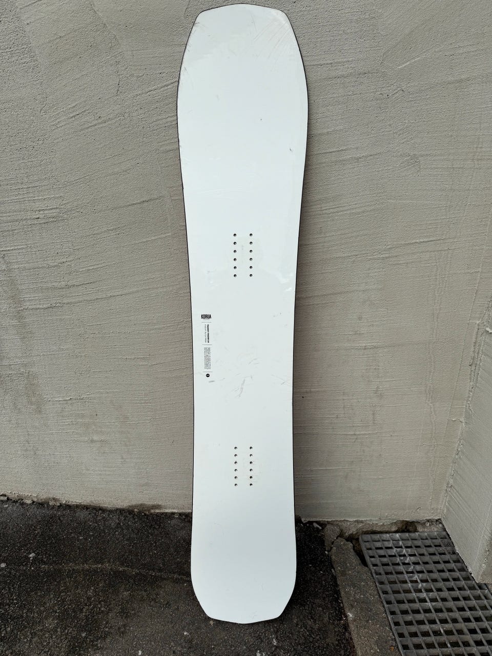 KORUA TRANNY FINDER 54 154cm スノーボード KORUA TRANNY FINDER 54 154cm スノーボード KORUA TRANNY FINDER 54