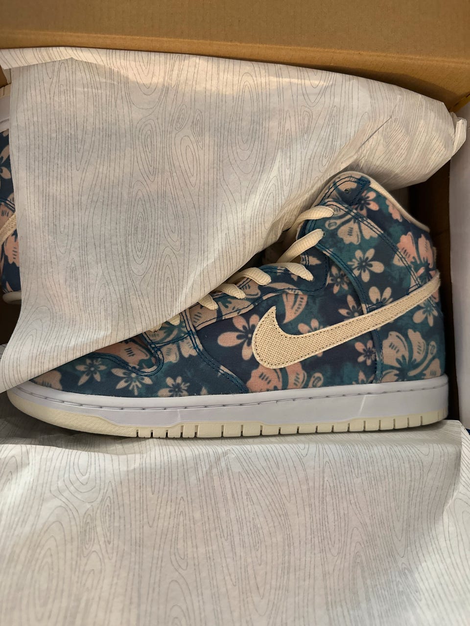 Nike SB dunk high 4/20 Hawaii (tear away) FINN-torget - Main Image