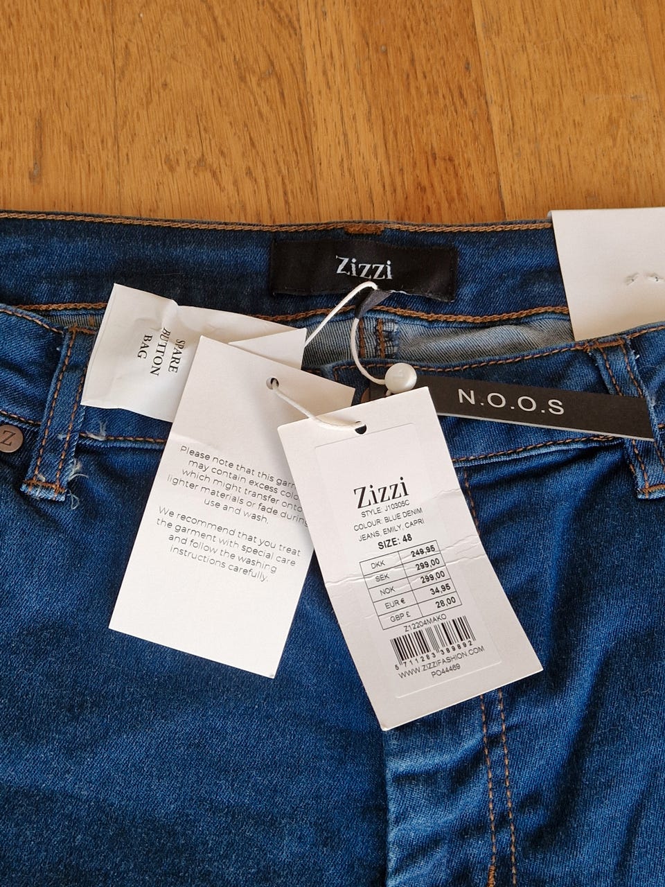 Caprijeans fra Zizzi FINN-torget