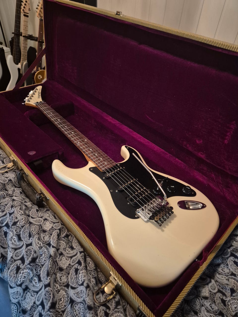 Kramer Focus 3000 - 1985 ESP Japan | FINN-torget