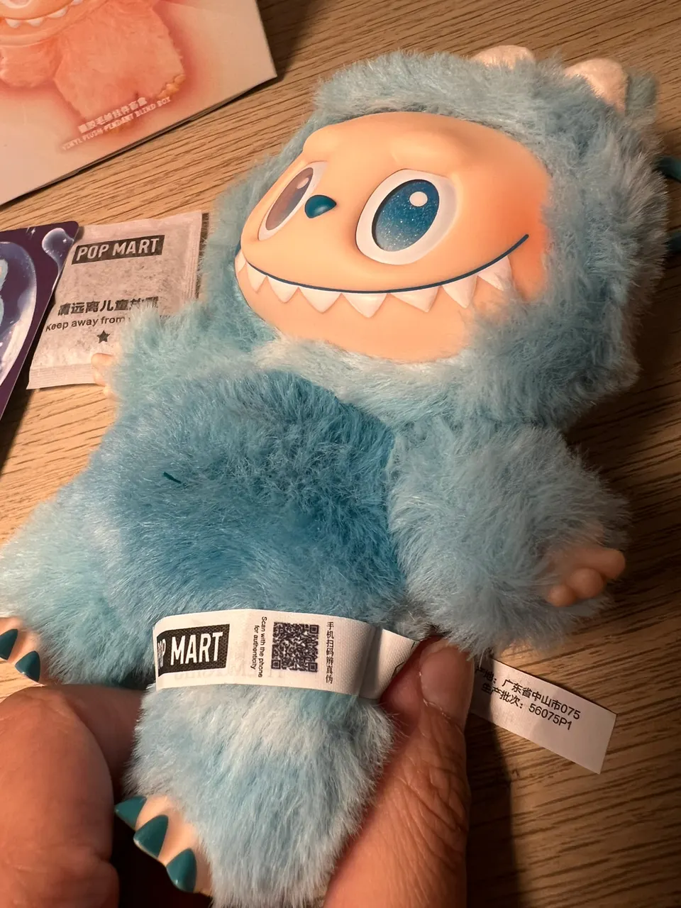 【HOPE】 Big into energyエナジーラブブ Labubu Hope Big Into Energy series (unopened)