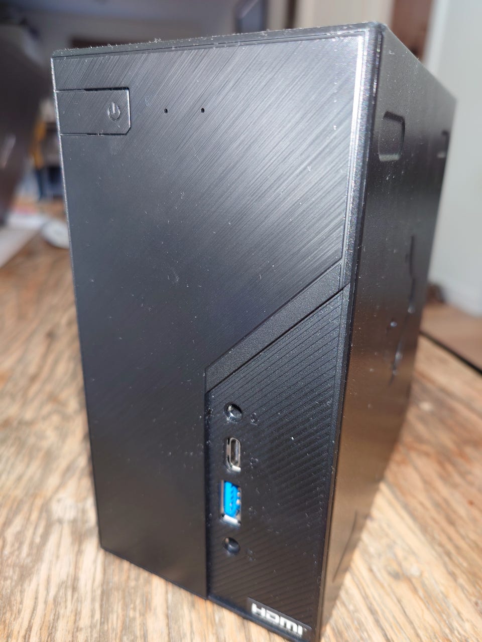 ミニPC DeskMini X300+Ryzen7 5700G+16GBx2+500G ASRock「DeskMini X300」検証：Ryzen 7 5700Gで作る超小型ハイ