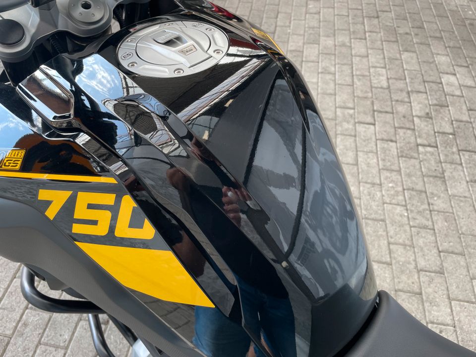 Speedmc brukt motorsykkel bildekarusell nummer 10