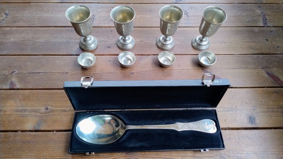 ASKVOLL BRUG STØPT TINN made in Norway VINTAGE NORWEGIAN ASKVOLL BRUG STOPT TINN FINE PEWTER