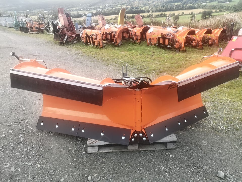 Pronar PUV 3300M vikplog 2024 – bilde 3 av 8