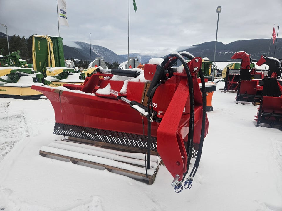 Igland RB 3100 planeringsskjær 2025 – bilde 6 av 6