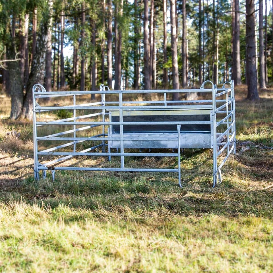 Kalveboks / kraftfôrautomat 3M til kalv 2026 – bilde 4 av 5