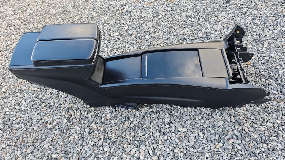 Product image 16 of 16