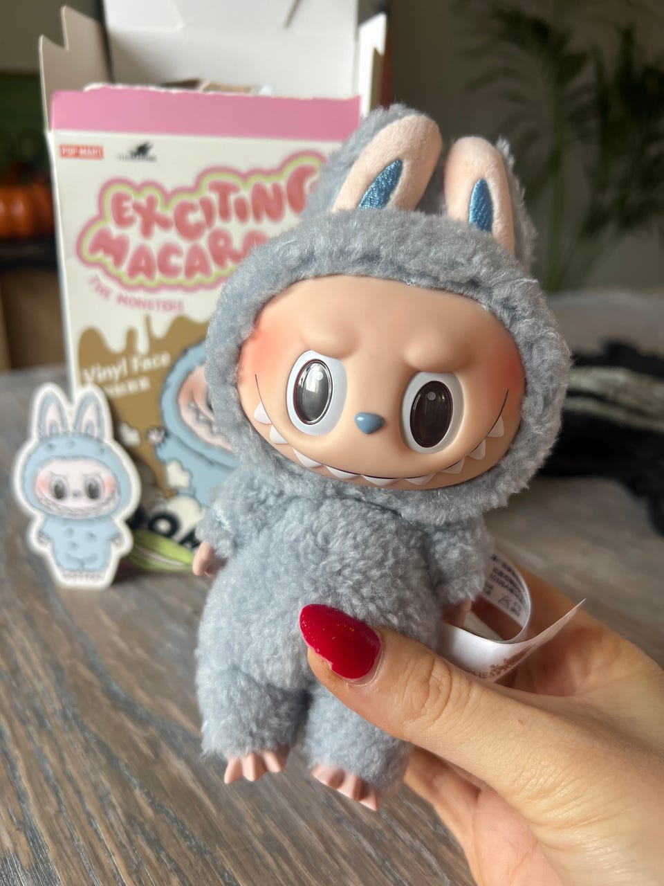 LABUBU EXCITING MACARON - Sea Salt Coconut | FINN-torget