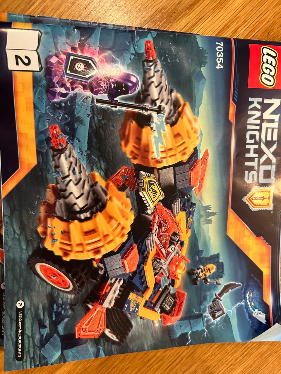 Lego Nexo Knights 70354 Axl's Rumble Maker FINN-torget