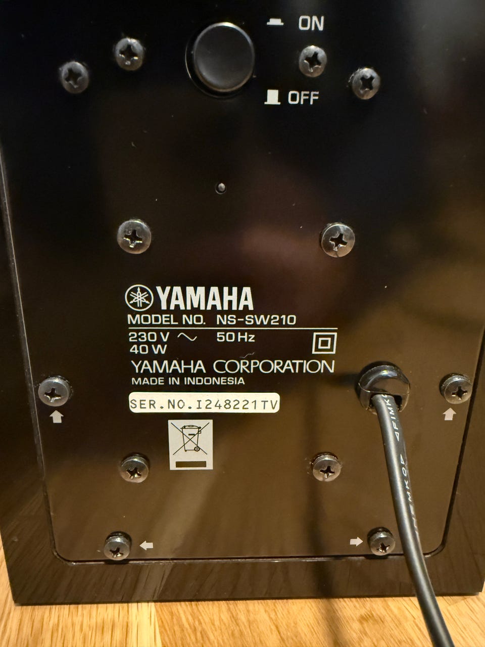 Yamaha NS-SW210 Subwoofer Svart | FINN-torget