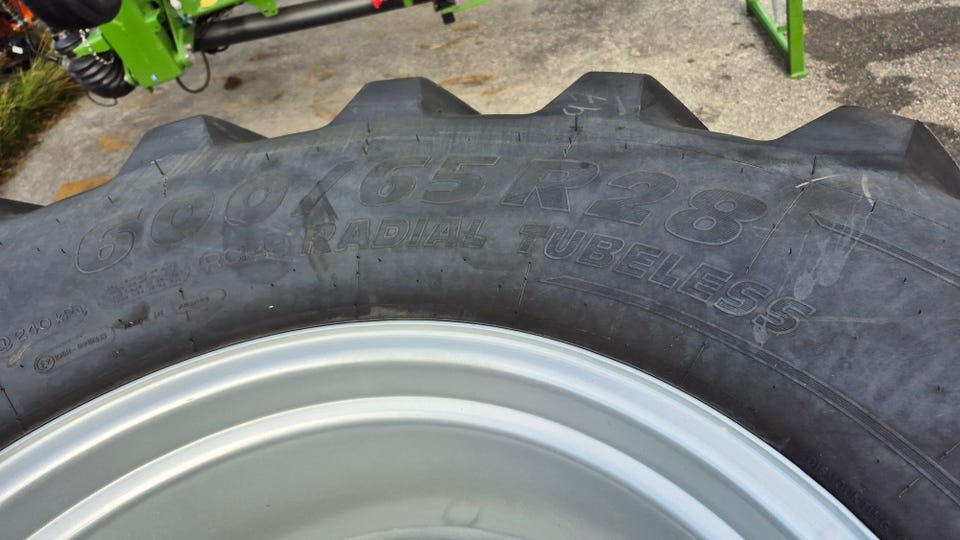 Komplett dekksett Case Puma 175 SWB 2025 – bilde 3 av 5