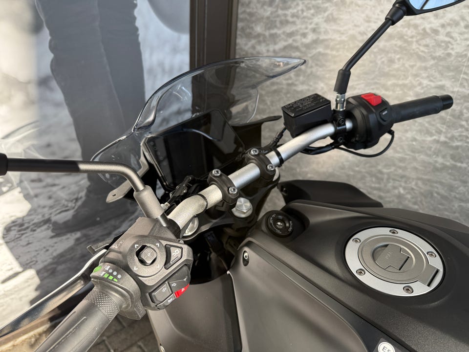 Speedmc brukt motorsykkel bildekarusell nummer 7