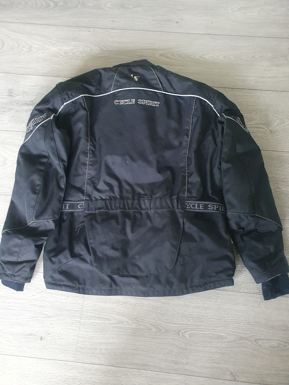 Product image 4 of 14