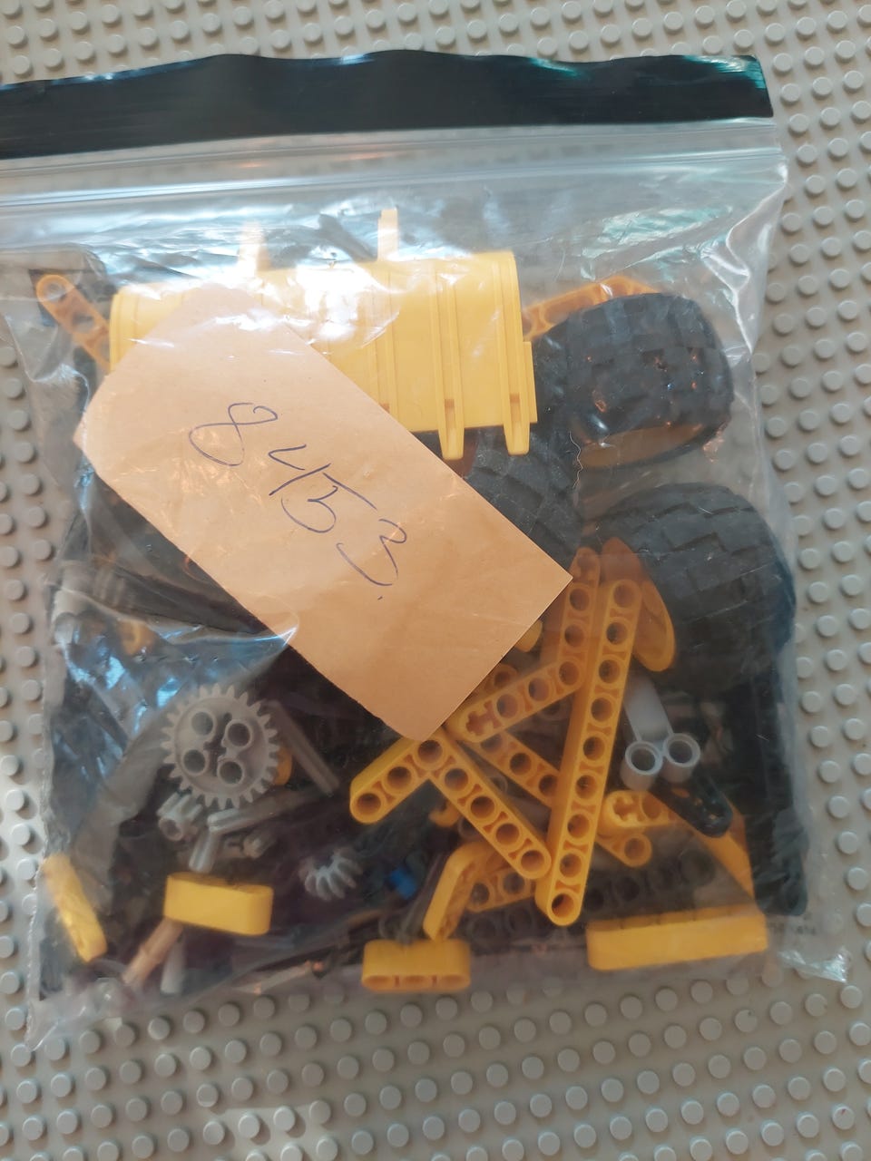 Lego 8453 FINN-torget - Main Image