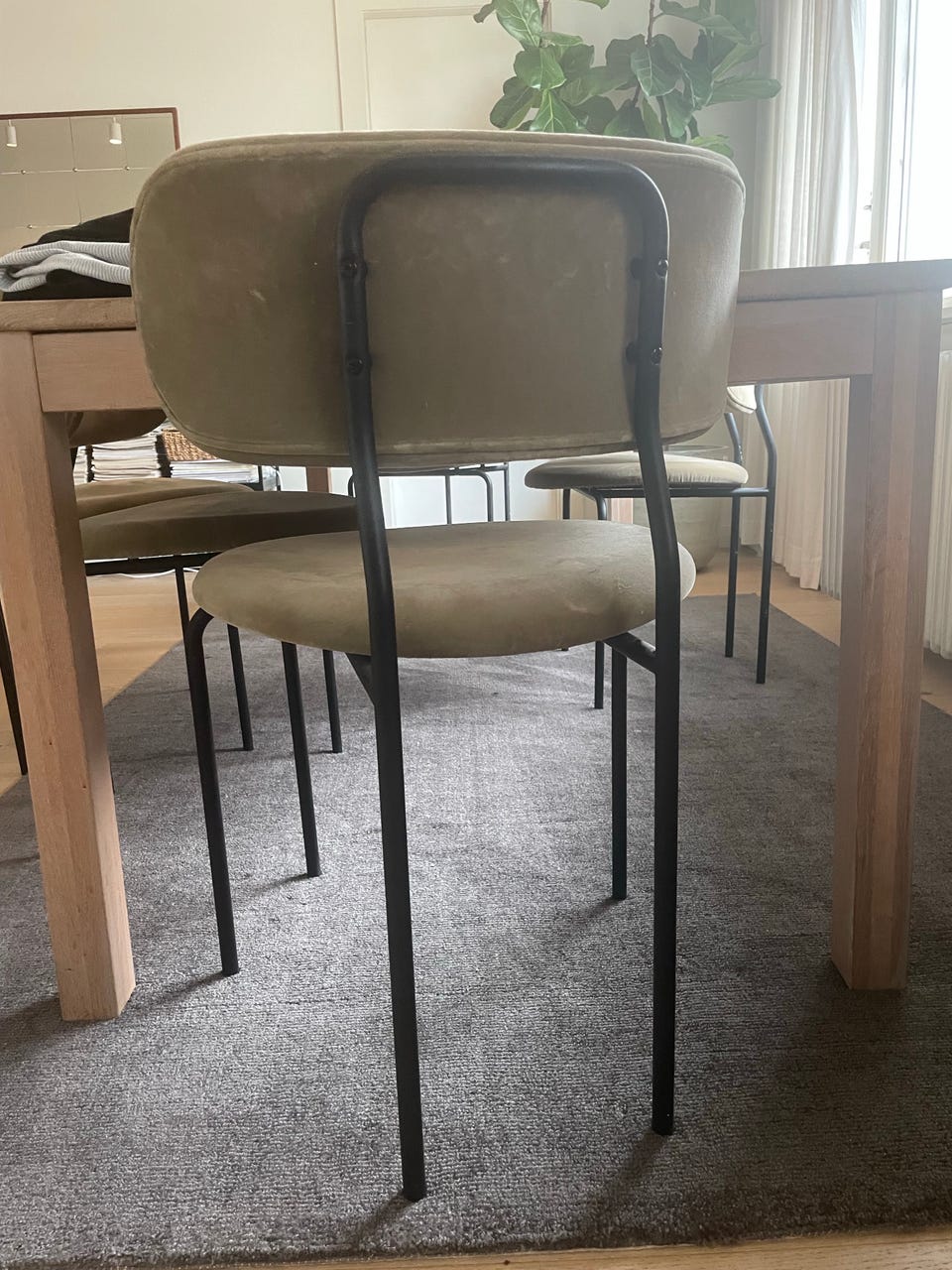 Gubi Coco dining Chair FINN-torget