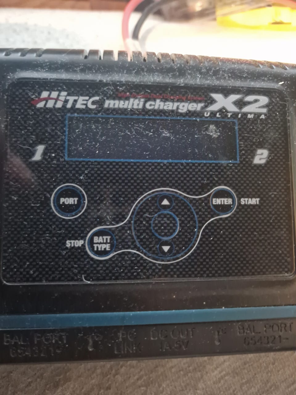 HiTec Multi Charger x2 Ultima lipo etc Charger | FINN-torget