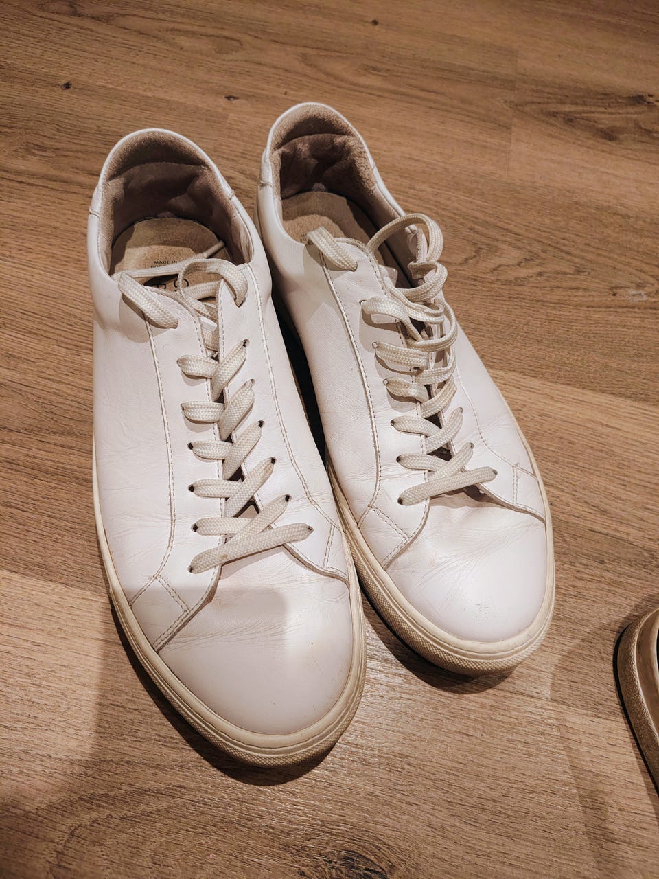 GARMENT PROJECT Hvite sneakers i 46 FINN-torget