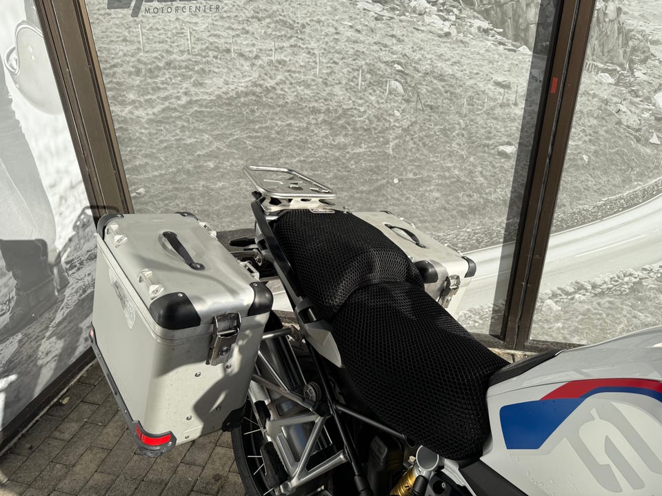 Speedmc brukt motorsykkel bildekarusell nummer 4
