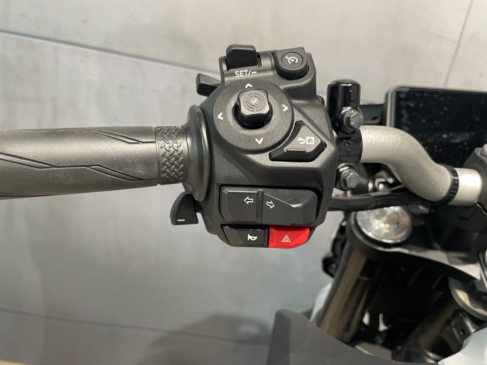 Speedmc brukt motorsykkel bildekarusell nummer 22