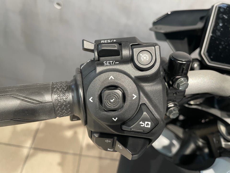 Speedmc brukt motorsykkel bildekarusell nummer 20