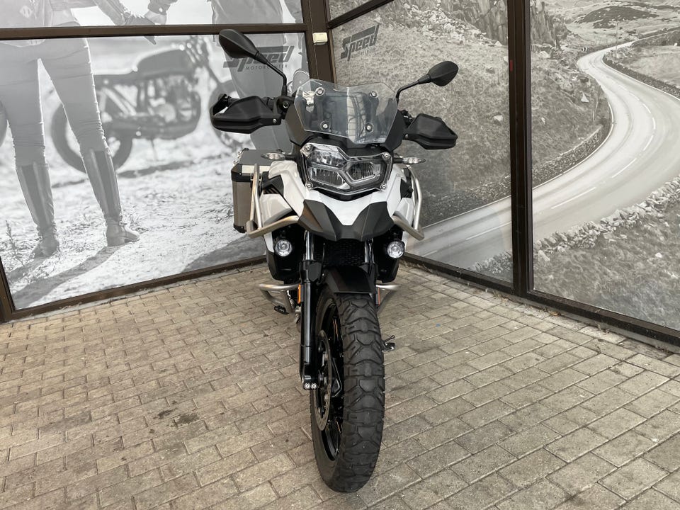 Speedmc brukt motorsykkel bildekarusell nummer 2