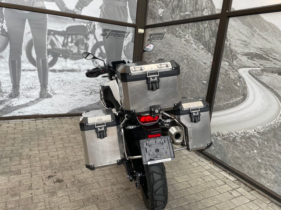 Speedmc brukt motorsykkel bildekarusell nummer 10