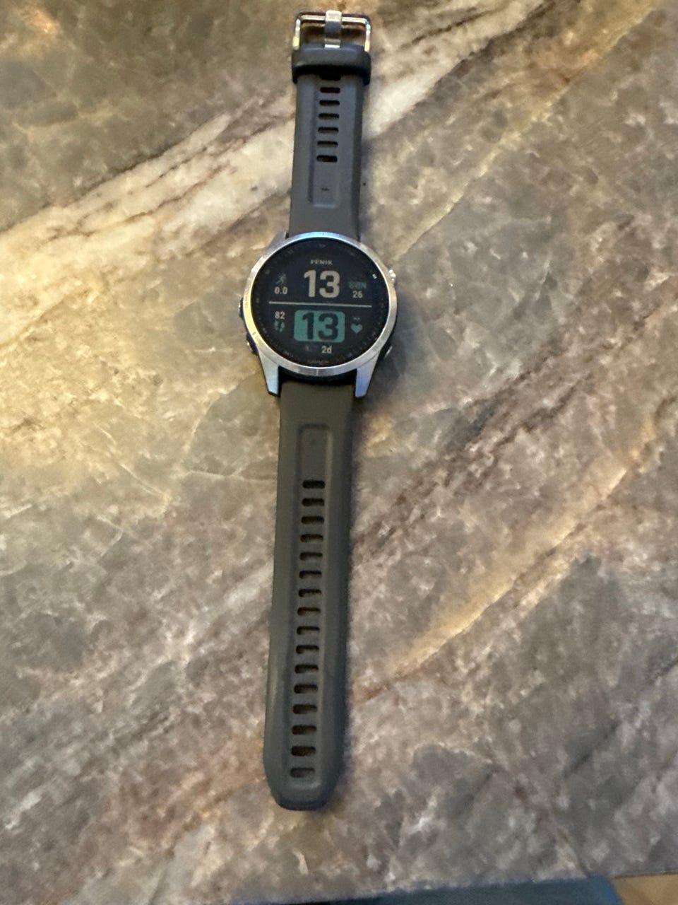 Garmin Fenix 7s Graphite 42mm FINN-torget